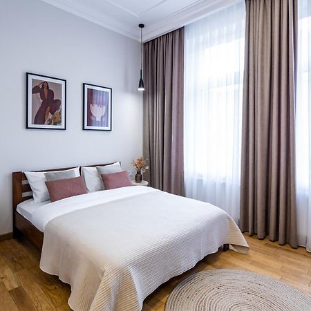 Doroshenka Premium Apartments Львов Экстерьер фото