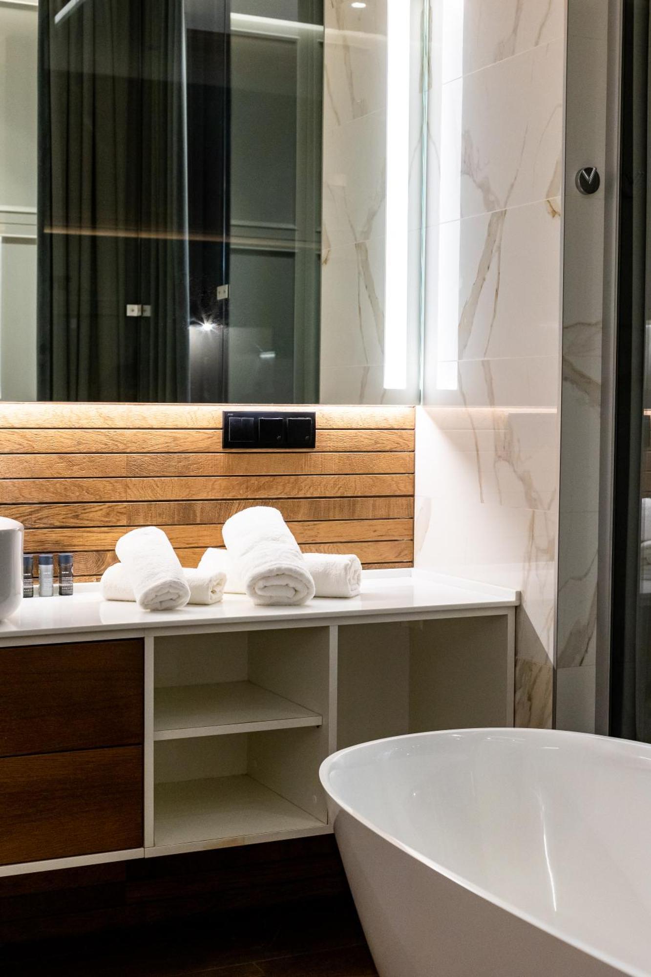 Doroshenka Premium Apartments Львов Экстерьер фото
